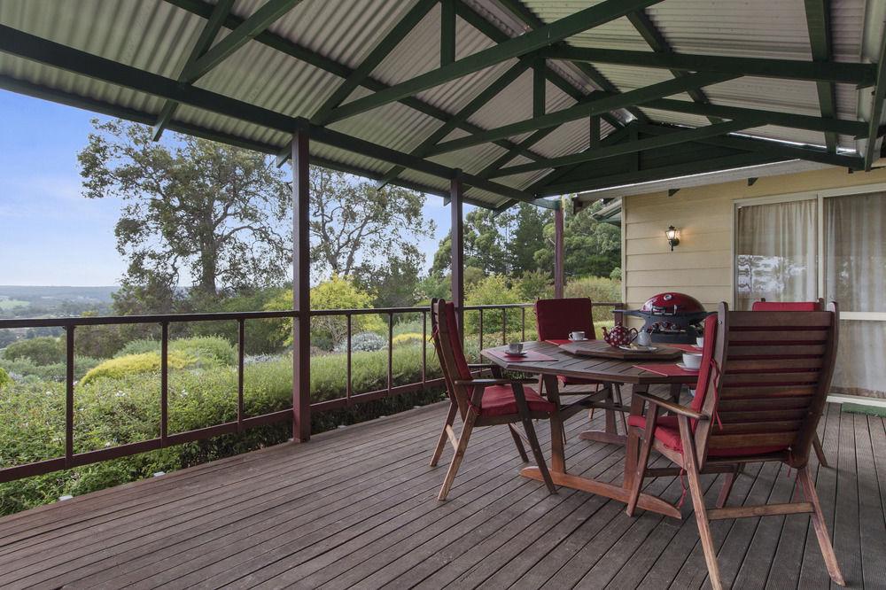 Shambhala Guesthouse Kangaroo Gully Buitenkant foto