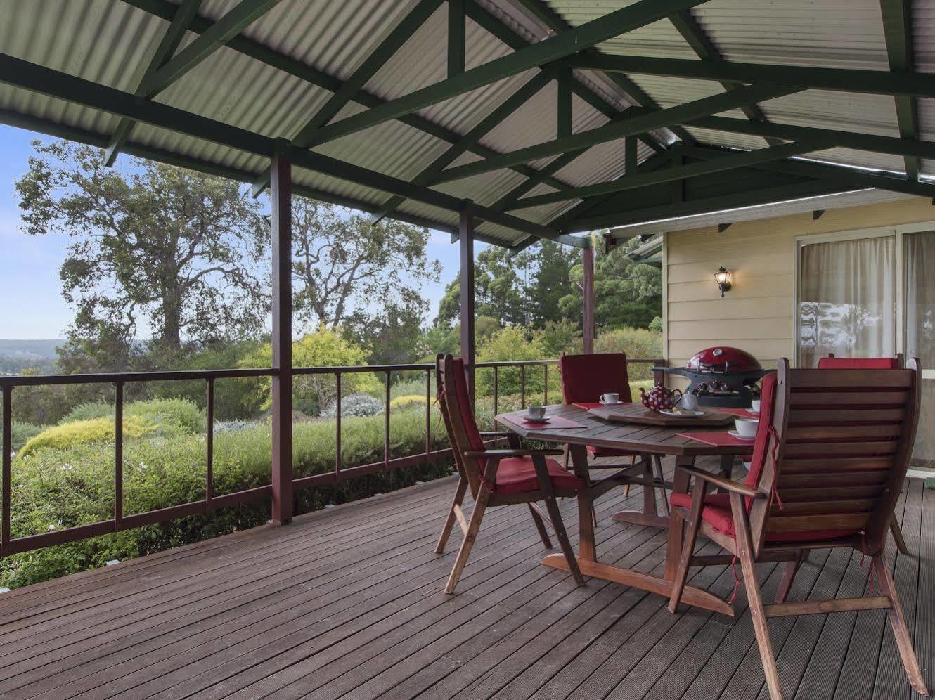 Shambhala Guesthouse Kangaroo Gully Buitenkant foto