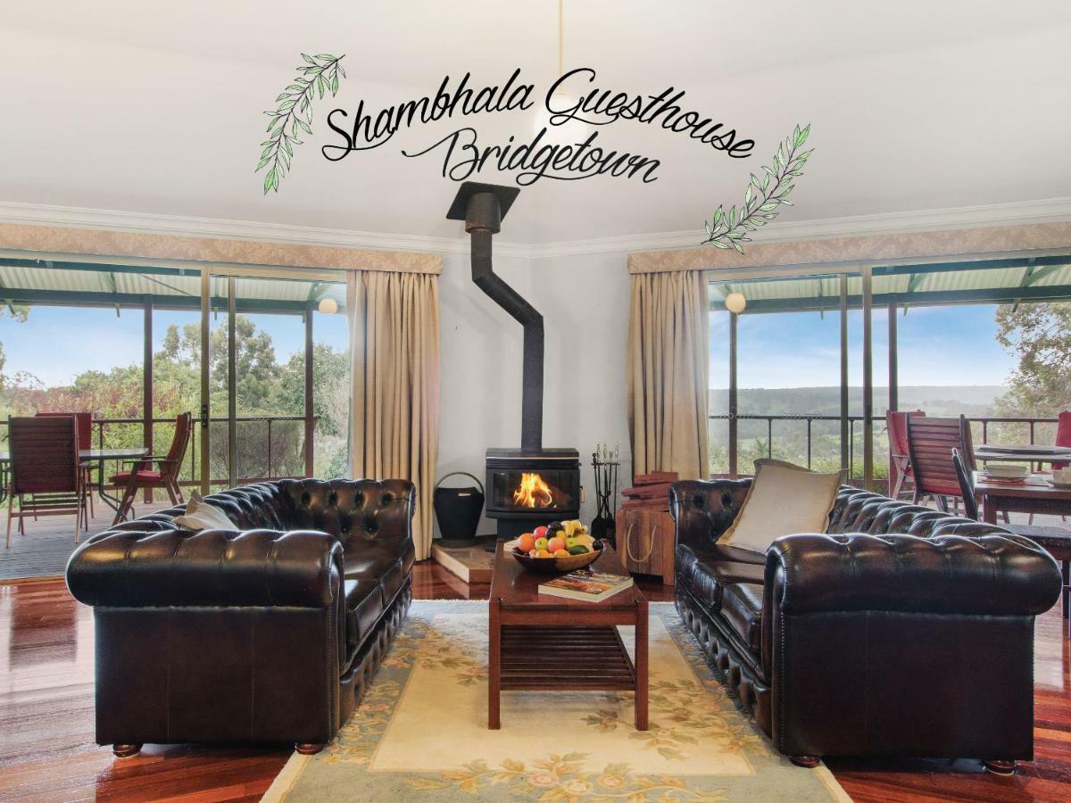 Shambhala Guesthouse Kangaroo Gully Buitenkant foto